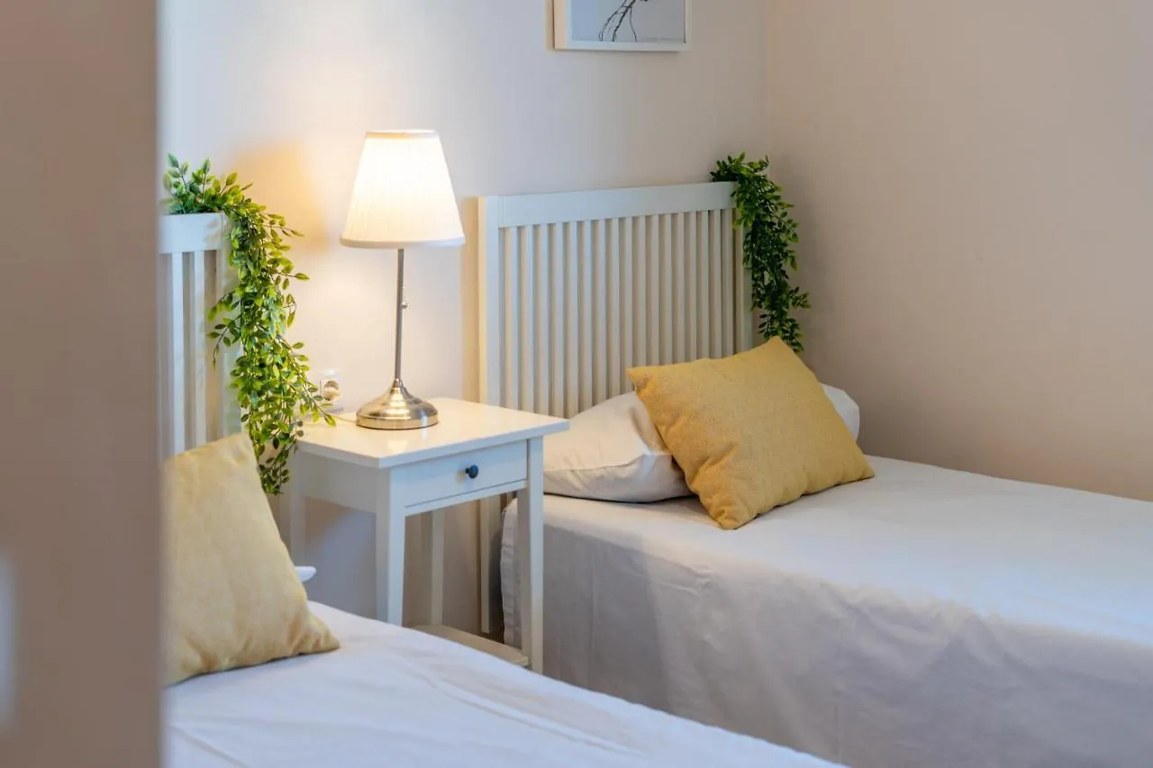 Apartamento Con Vistas Al Mar En Manilva Playa Apartment